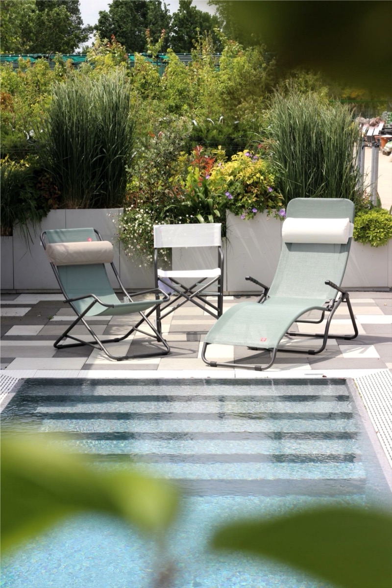 Műanyag virágláda gyöngyház szürke színben