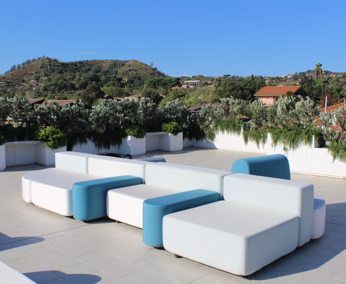 Total White Cataniában 2